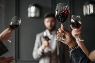 Que disent vraiment les larmes du vin dans le verre ?
