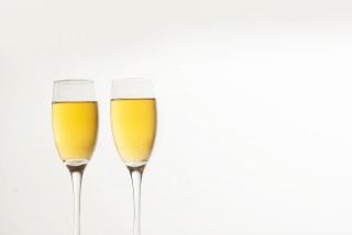 Blanc de blancs ou blanc de noirs : lire un champagne
